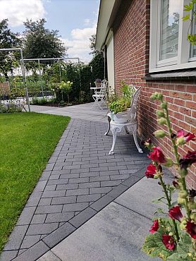 Patio BSS 6cm TOP mini facet Komo Nero - Kleurechte deklaag (verpakt op ww pallet)