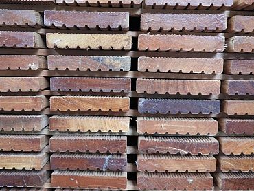 # Bangkiray terrasplank 2,5 x 14,5 x 366 cm fijn/grof - Indonesia
