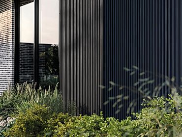 Klasse E WPC WEO35 Gardenwall Ebony Black 33x170mm L 2.90m (wb 140mm) FSC 100%