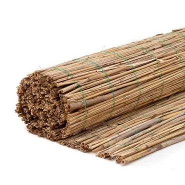 Rietrol 1,5cm dik - 50 x 200 cm - met perlondraad gebonden per 5 halmen.
